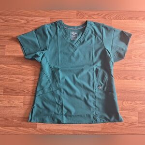 Wonder Wink Women's Modern Fit Teal Top Scrub